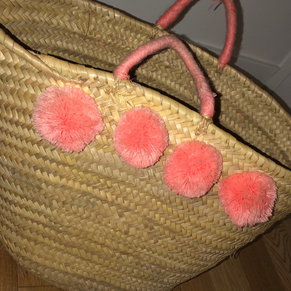 Pink Pom Straw Beach Bag (CJ Laing) - Picture 7 of 8